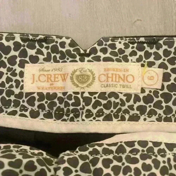 J. Crew Classic Chino Black Shorts 3 inch inseam Exc Con size 6 - Picture 2 of 8